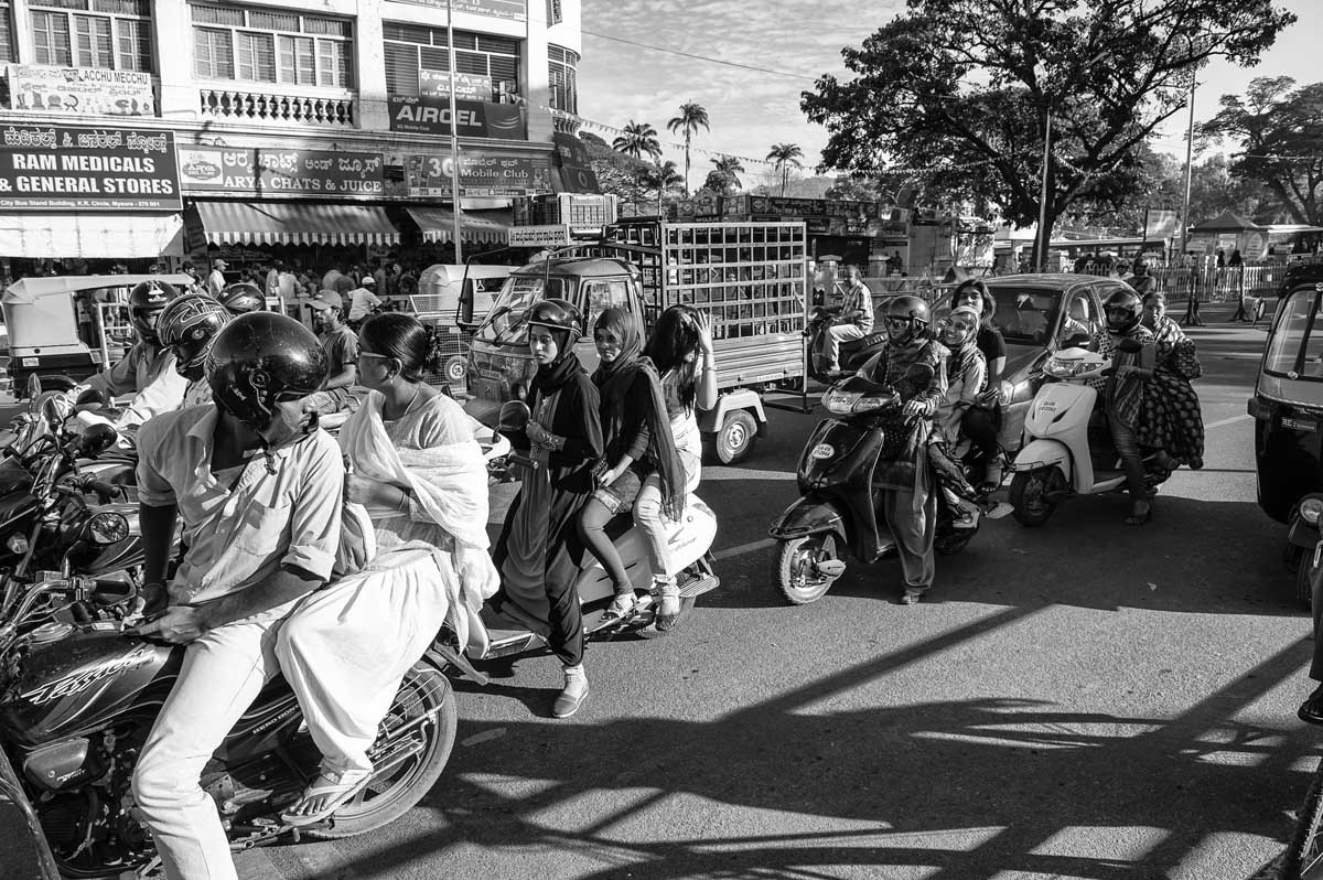 043-2268-karnataka-2013-14-mysore-zona-bazaar