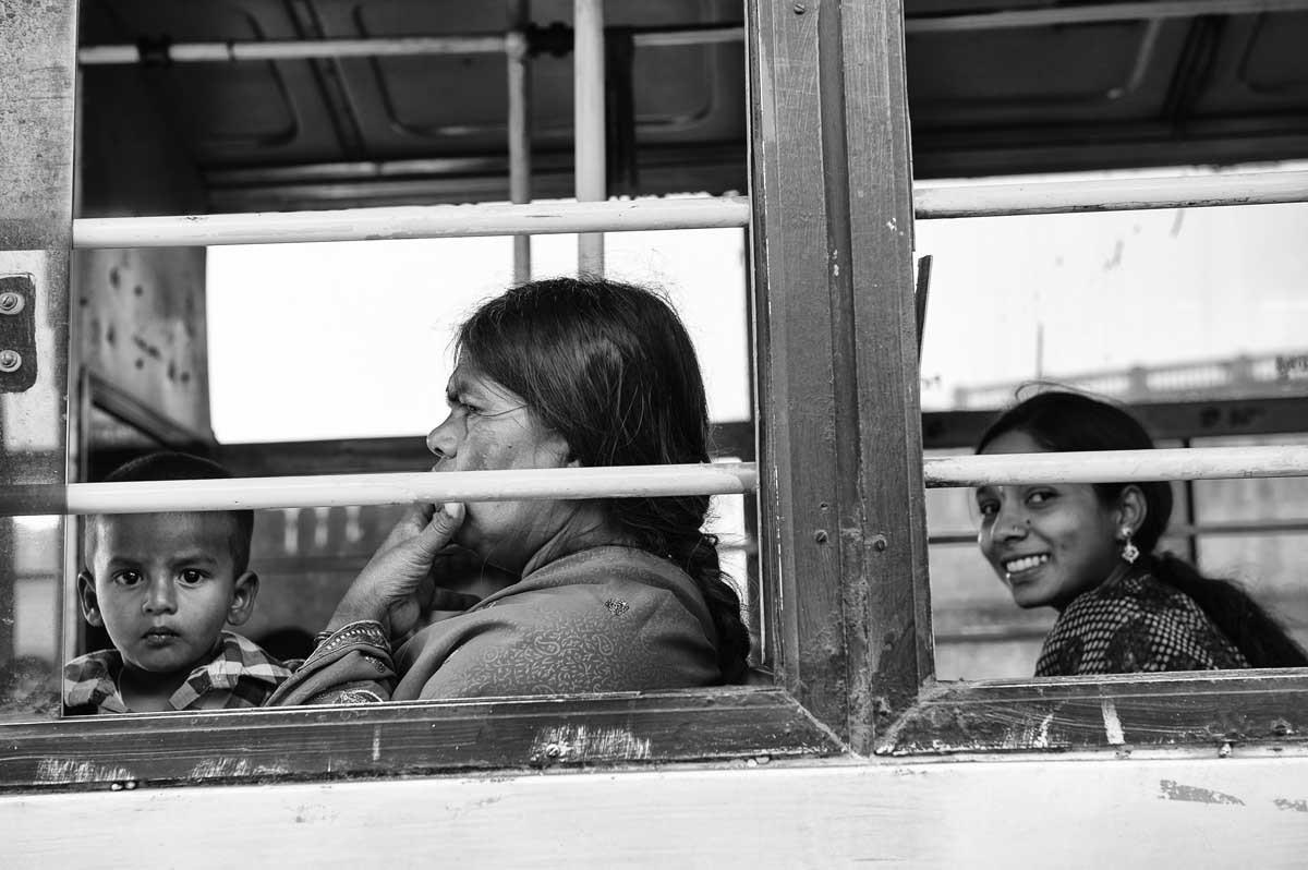 081-2681-karnataka-2013-14-mysore-bus-station