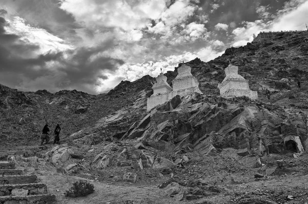 026-4399-ladakh-leh-stupa-di-shanti-salita