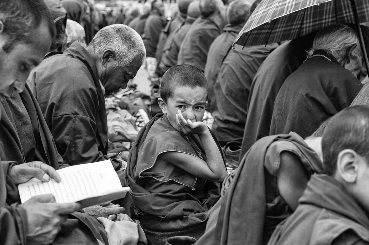 135-4636-ladakh-leh-choglamsar-1a.g.-meditazione-col-dalai-lama