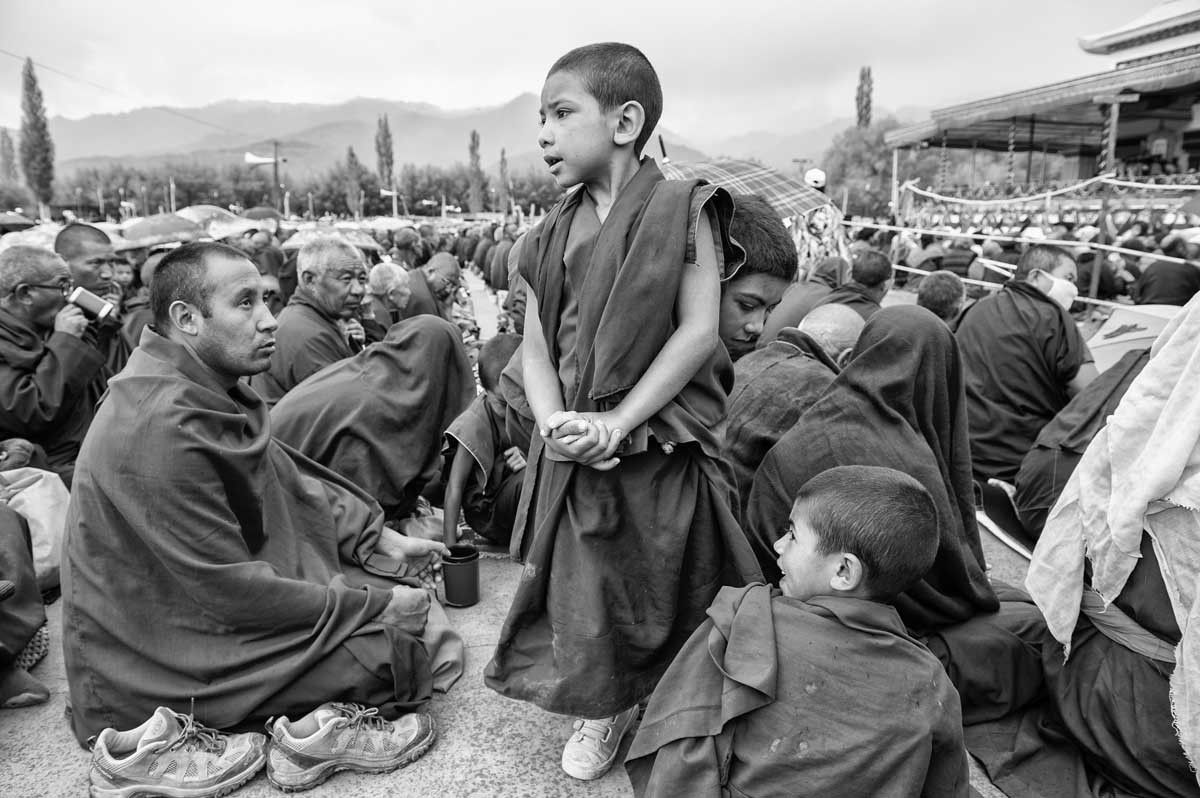 138-4647-ladakh-leh-choglamsar-1a.g.-meditazione-col-dalai-lama