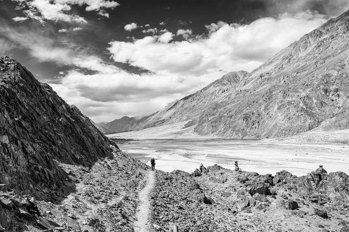 322-6299-ladakh-valle-di-nubra-vreso-il-laghetto-di-acqua-piovana