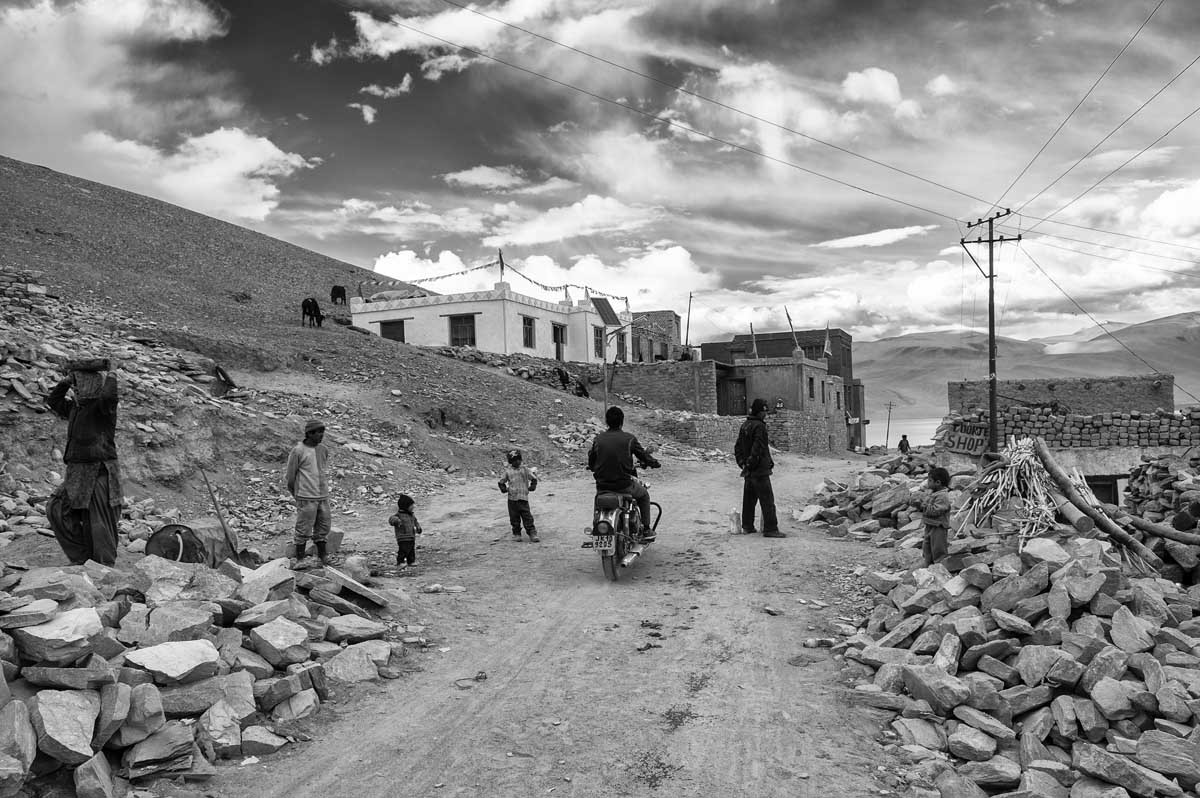 353-6797-ladakh-lago-tso-moriri-villaggio-di-korzok