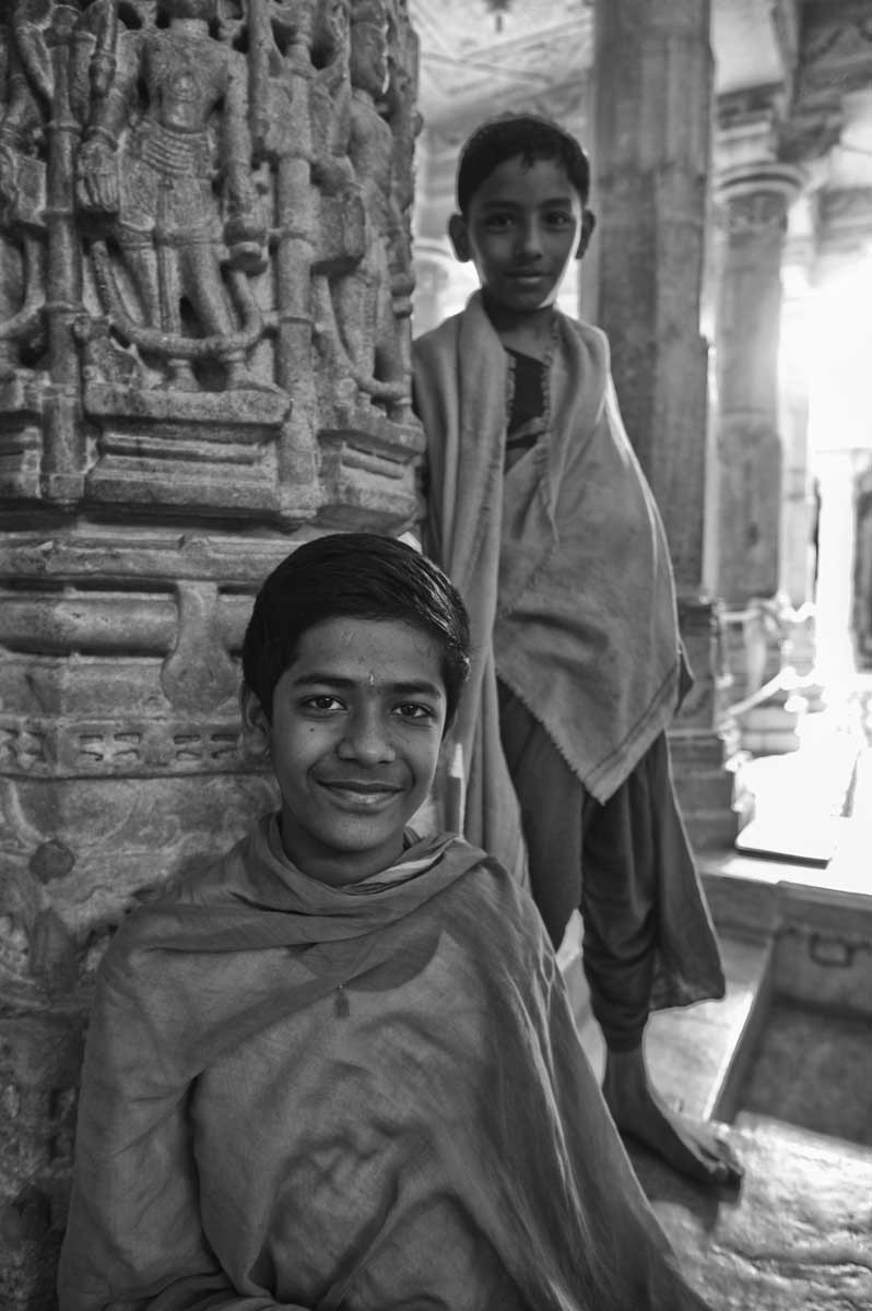0281-9988-01.01.15-rajasthan-ranakpur-tempio-jainista-di-chaumukha