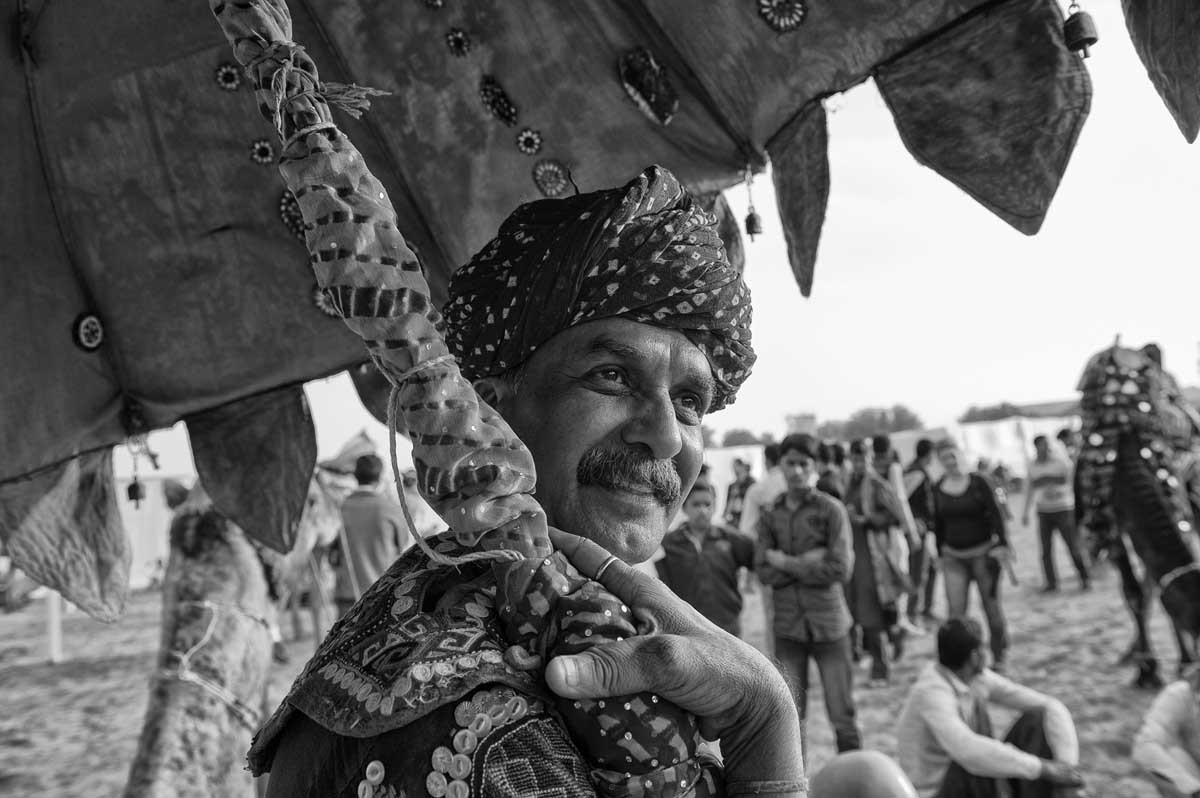 0552-1640-04.01.15-rajasthan-bikaner-camel-festival-2015