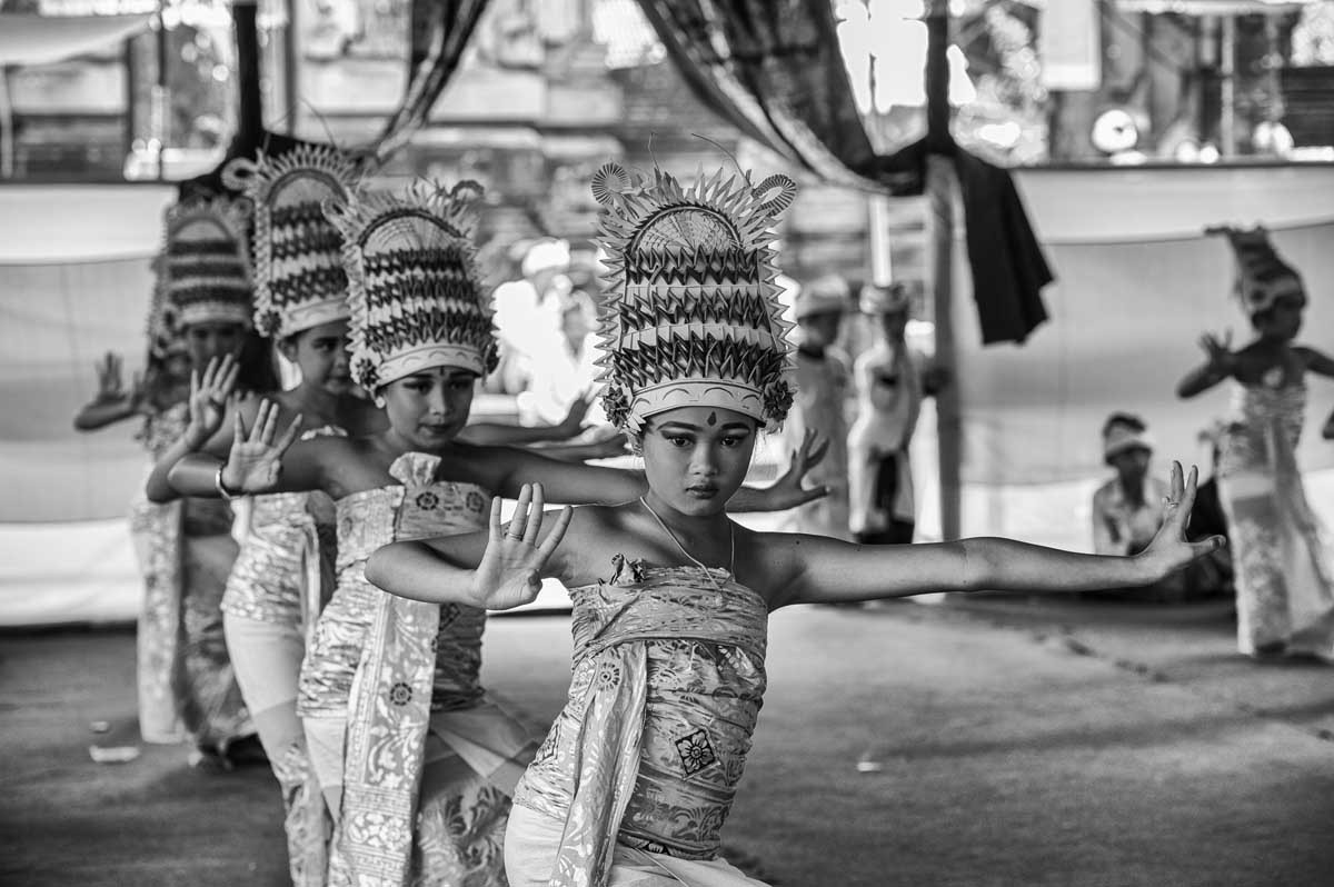 0271c-Indonesia-Bali-Festa-nel-villaggio-di-Penyebeh-9.8.17