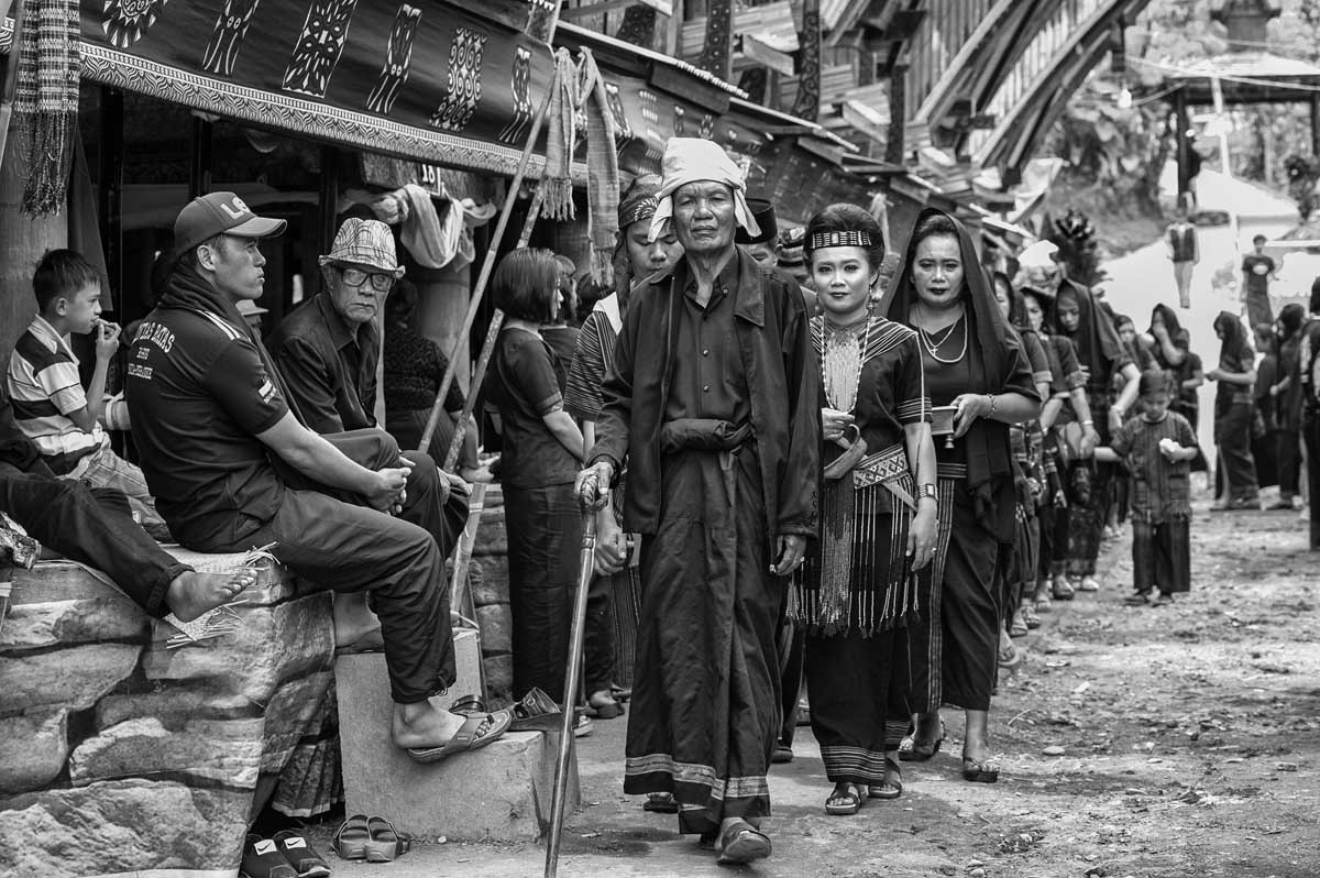 1454-Indonesia-Sulawesi-Toraja-cerimonia-per-un-funerale-a-Dan-Sangatropi-22.08.17