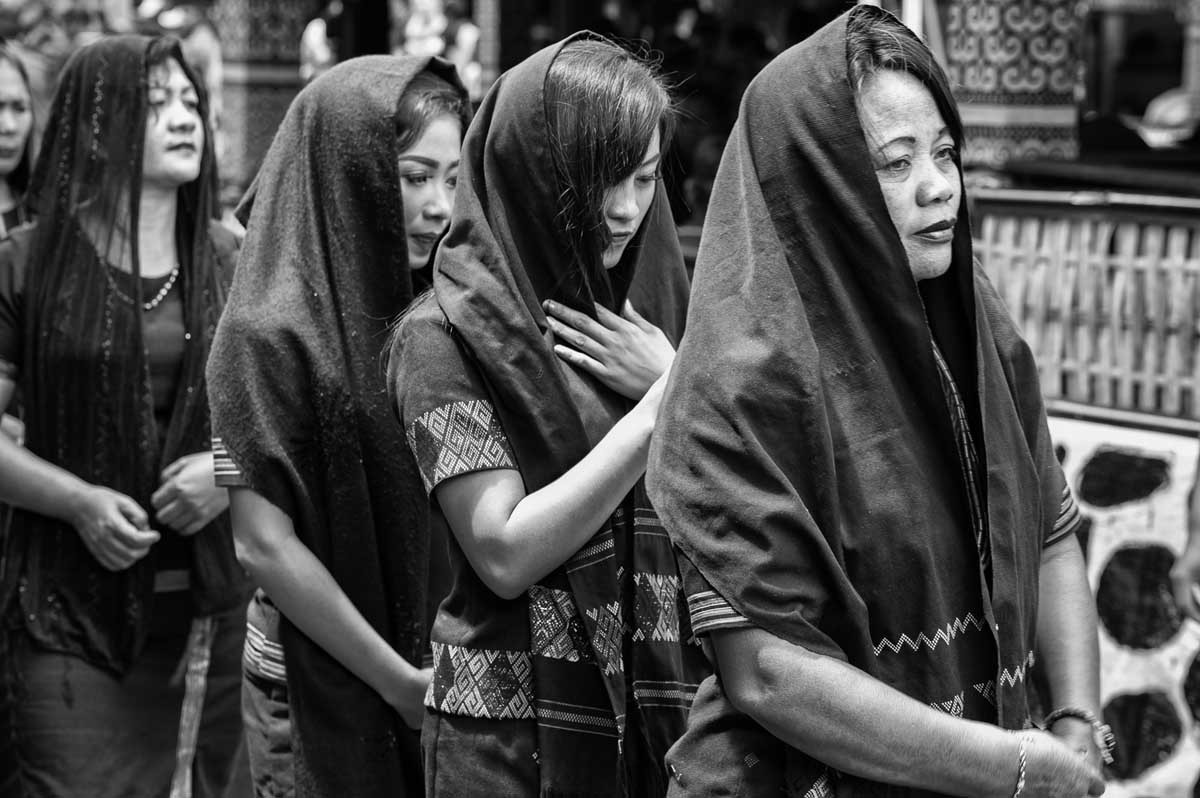 1457-Indonesia-Sulawesi-Toraja-cerimonia-per-un-funerale-a-Dan-Sangatropi-22.08.17