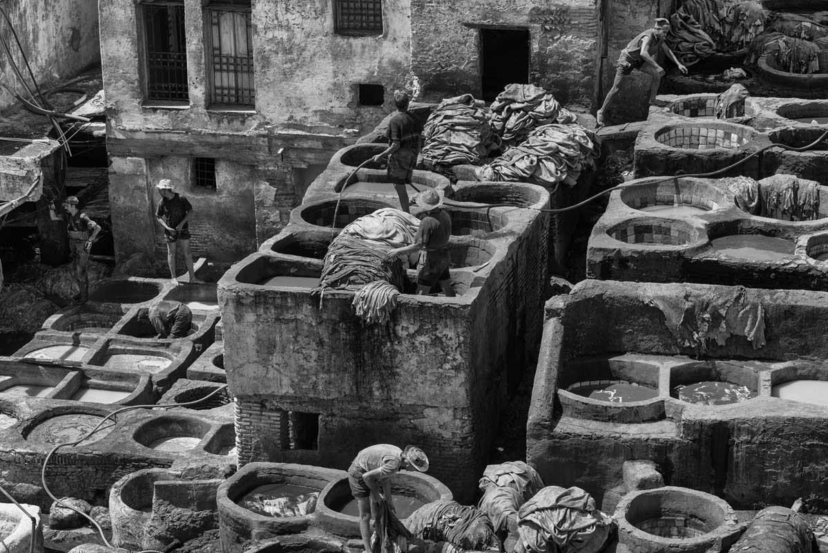 087-0353-25.6.15-marocco-fes-medina-chouara-tannery