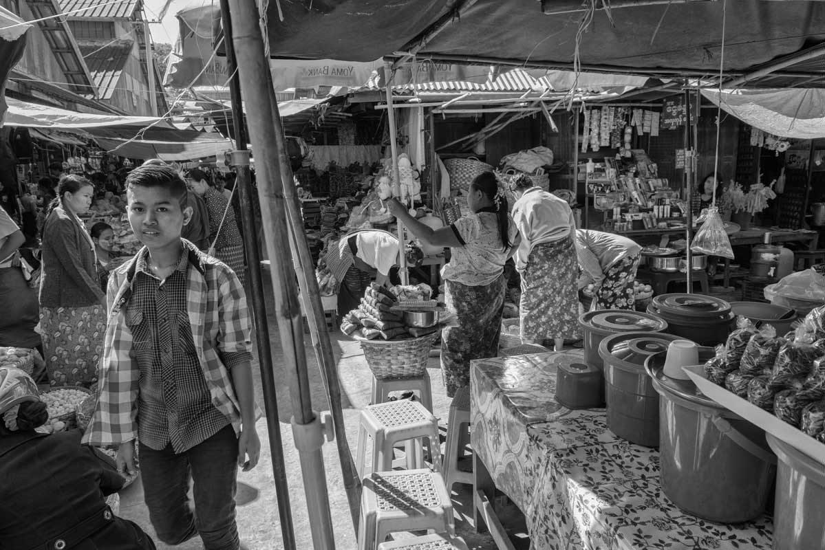 299-Birmania-04.12.18-mercato-a-Myngyan