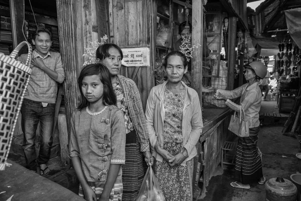 308-Birmania-04.12.18-mercato-a-Myngyan