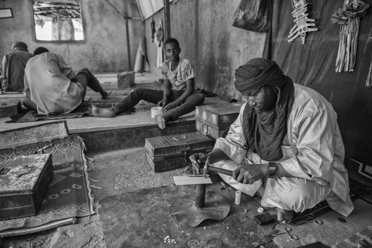 243c-Niger-24.2.2020-Niamey-quartiere-degli-artigiani-davanti-al-Museo-Nazionale