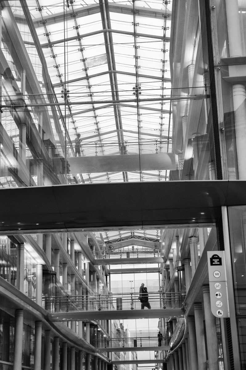 205.2572.paris-place-du-marche-st.honore.tif0603
