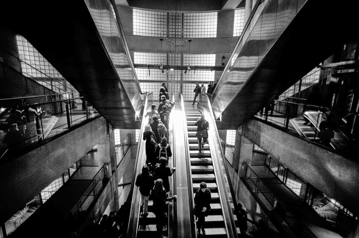 214.2583.paris-dentro-il-metro.tif0603