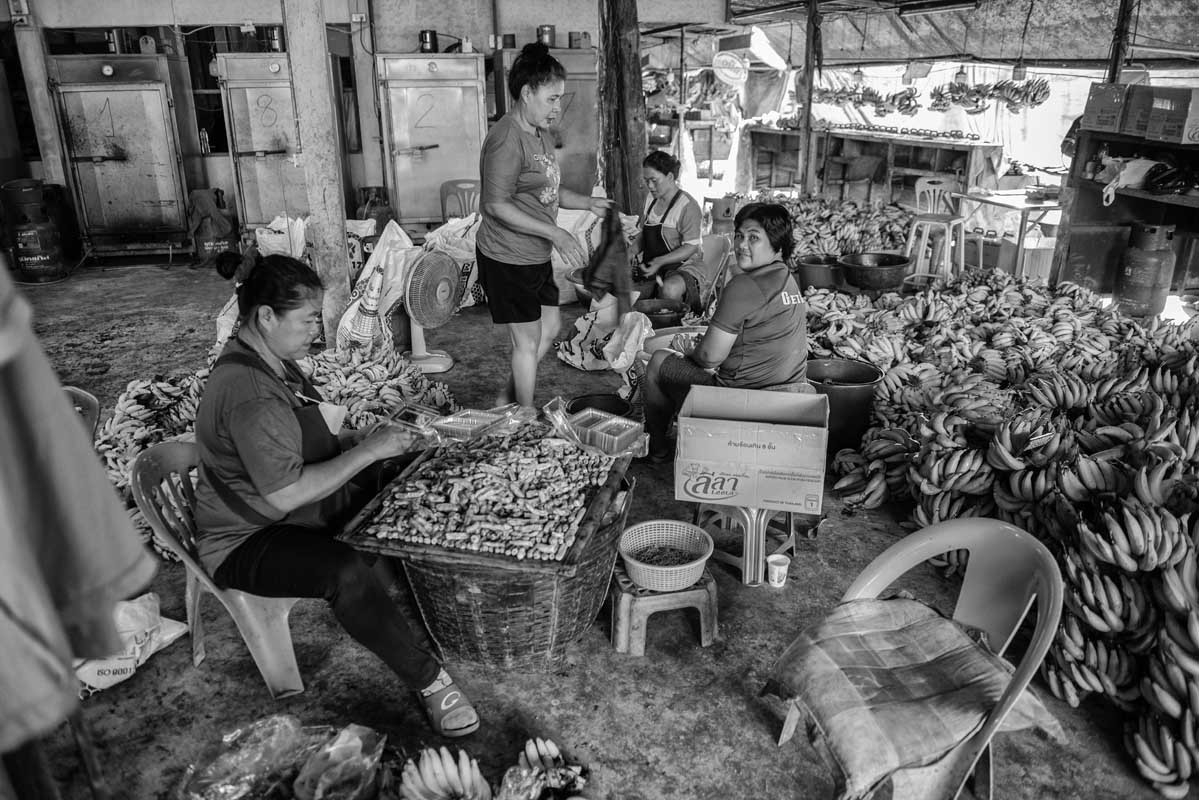 Thailandia-2022-358-da-Phetchaburi-a-Chumpon-30.11.-Avin-Cang-mercato-delle-banana