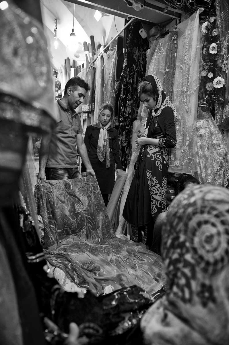 030-8012 07.08.14 persia shiraz bazaar vakil